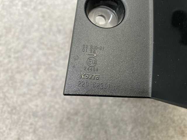 フリード GB5/GB6 ハイブリッド/GB7/GB8 純正 右 テールランプ/ライト/レンズ LED KOITO 220-62201 ホンダ(145682)