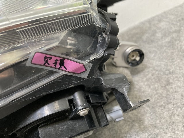 ティアナ L33 純正 左 ヘッドライト/ランプ キセノン HID レベライザー 刻印D7 KOITO 100-17794 日産(145683)