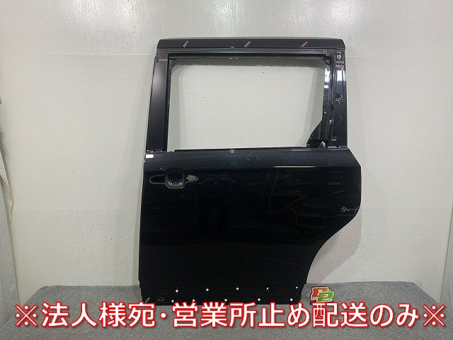 ヴォクシー/ノア 90系/ZWR90W/ZWR95W/MZRA90W/MZRA95W 純正 左 スライドドア アティチュードブラックマイカ 218 トヨタ(145689)