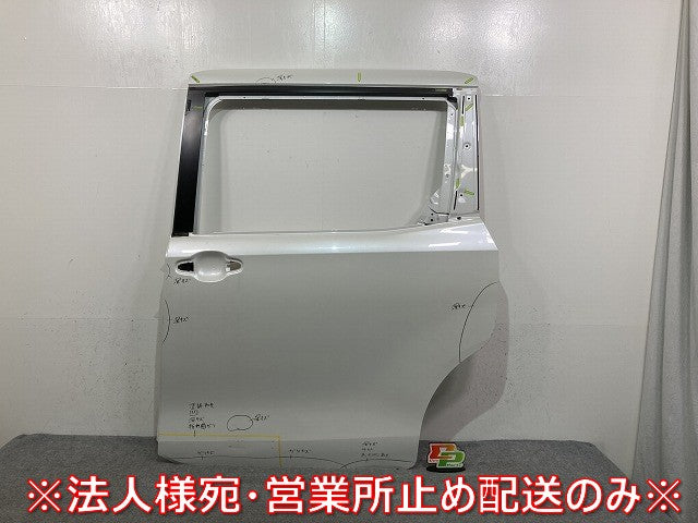 ヴォクシー/ノア/エスクァイア 80系/ZRR80G/ZRR85G/ZRR80W/ZRR85W /ZWR80G/ZWR80W 純正 左 リア スライド ドア ホワイトパール(145711)