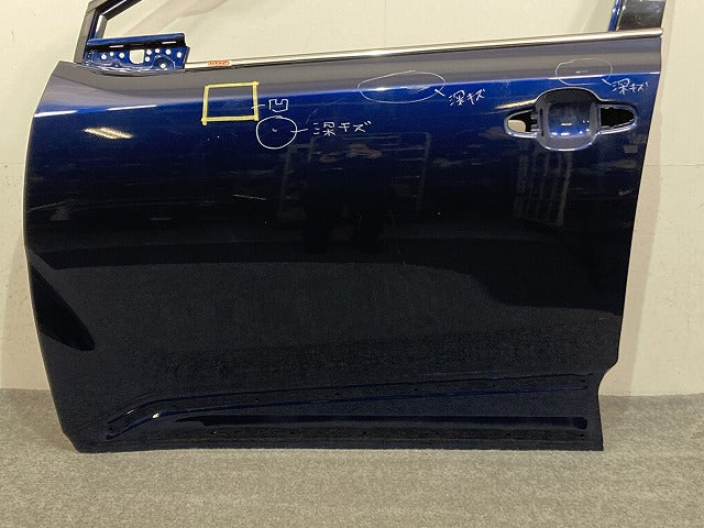 C-HR/CHR ZYX10/ZYX11/NGX50/NGX10 純正 左 フロント ドア バイザー付 ダークブルーマイカメタリック 8W7 トヨタ(145713)