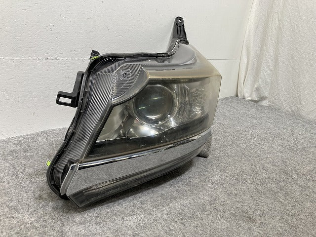 ジャンク!N-WGN/NWGN/Nワゴン カスタム JH1/JH2 純正 左 ヘッドライト/ランプ レベライザーキセノン HID KOITO 100-62161 ホンダ(145714)