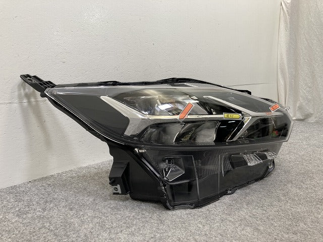 デイズ ハイウェイスター B44W/B45W/B47W/B48W 純正 右 ヘッドライト/ランプ LED レベライザー 刻印B KOITO 100-23776 日産(145720)