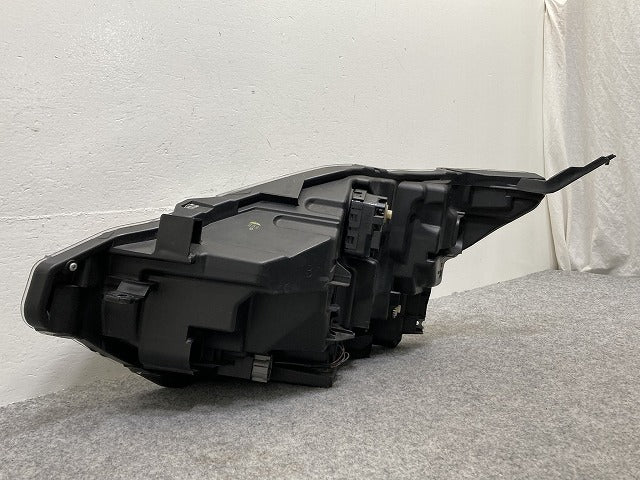 デイズ ハイウェイスター B44W/B45W/B47W/B48W 純正 右 ヘッドライト/ランプ LED レベライザー 刻印B KOITO 100-23776 日産(145720)