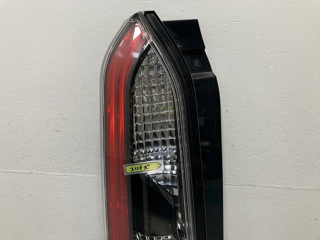 ルークス ハイウェイスター/S/X /B44A/B45A/B47A/B48A 純正 左 テールランプ/ライト/レンズ LED IMASEN 1146-406 日産(145731)