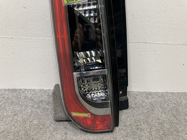 ルークス ハイウェイスター/S/X /B44A/B45A/B47A/B48A 純正 左 テールランプ/ライト/レンズ LED IMASEN 1146-406 日産(145731)