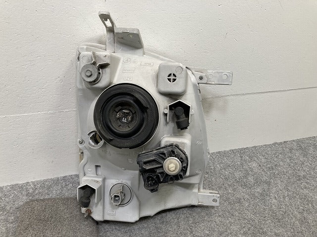 ワゴンR MH21S/MH22S 純正 左 ヘッドライト/ランプ ハロゲン レベライザー 刻印A KOITO 100-59122 スズキ(145735)