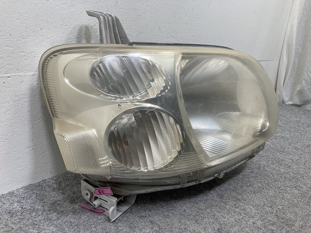 ジャンク!タント L375S/L385S 純正 右 ヘッドライト/ランプ ハロゲン レベライザー KOITO 100-51945 ダイハツ(145738)