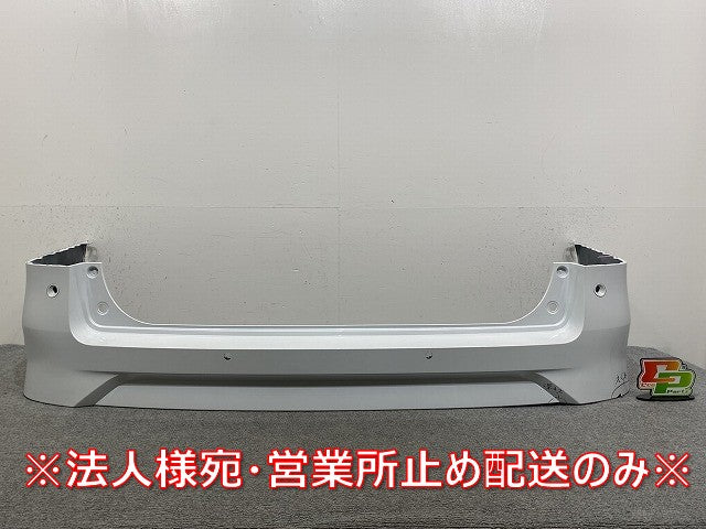 セレナ/ハイウェイスター C28/FC28/FNC28 e-POWER/オーテック/ルキシオン/GFC28 純正 リア バンパー 85022 7DF0H プリズムホワイト(145746)