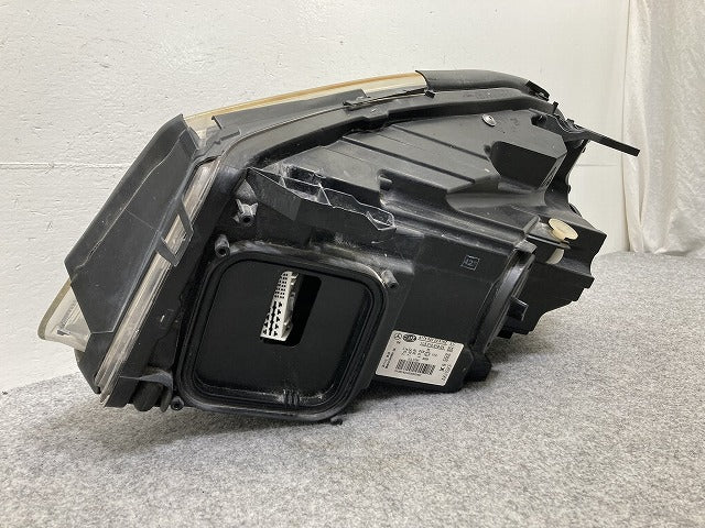 Aクラス W176 純正 前期 右 ヘッドライト/ランプ キセノン HID AFS無 HELLA A176 820 20 61KZ/A1768202061 メルセデスベンツ(145754)