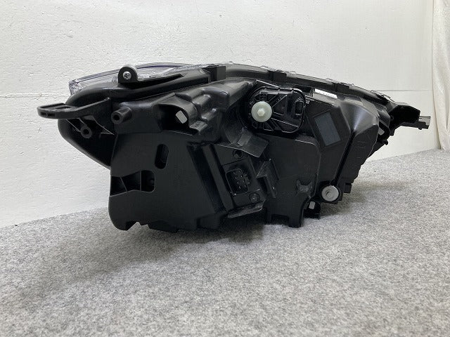 ライズ/ロッキー/レックス A200/A210/A201/A202/A/S/F 純正 後期 左 ヘッドライト/ランプ レベライザーLED ICHIKOH 1990 トヨタ(145755)
