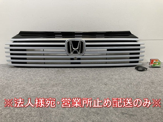 新車取り外し!ヴェゼル/VEZEL e:HEV RV4/RV5/RV6 純正 後期 フロント グリル カメラ穴付 プレミアムサンライトホワイトパール(145763)