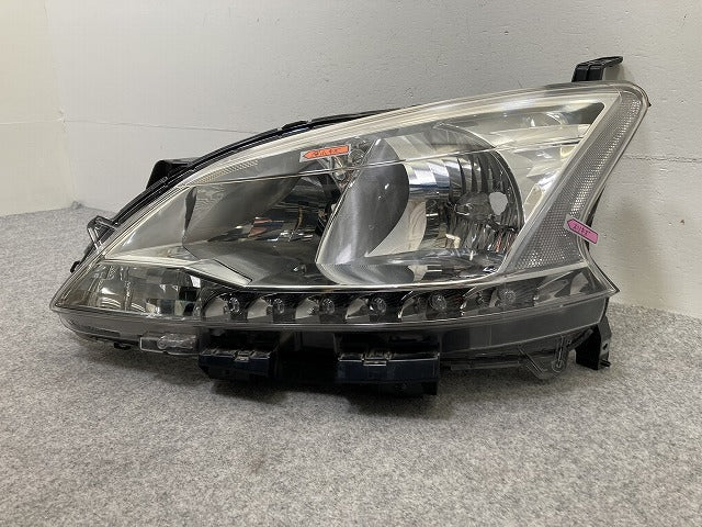 シルフィ/SYLPHY TB17/B17 純正 左 ヘッドライト/ランプ ハロゲン レベライザー 刻印K STANLEY P9361 日産(145782)