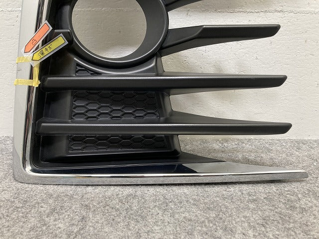 ヴォクシー VOXY ZS 80系/ZRR80W/ZRR85W ハイブリッド/ZWR80W 純正 前期 左フロント フォグカバー/フォグランプカバー 52040-28050(145789)