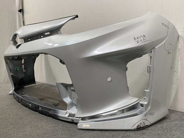 アクア/AQUA GRスポーツ/MXPK11 純正 フロント バンパー 52119-52F60/70 プラチナホワイトパールマイカ 089 トヨタ(145799)