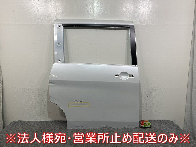 セレナ C28/NC28/FC28/FNC28 e-POWER/GC28/GFC28 純正 右 リア スライド ドアドア プリズムホワイト QBE 日産(145803)