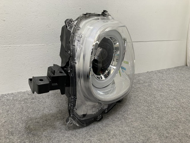 ジャンク!ムーヴ キャンバス/キャンパス LA850S/LA860S 純正 左 ヘッドライト/ランプ LED レベライザー 刻印RL KOITO 100-6908D(145816)