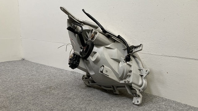 ミラ L275S/L285S L275V/L285V 純正 左 ヘッドライト/ランプ レベライザーハロゲン 刻印HR KOITO 100-51870 ダイハツ(145827)