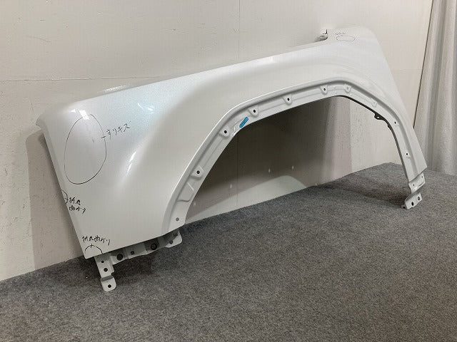 ランドクルーザー/ランクル 250/TRJ250W/GDJ250W 純正 左 フロント フェンダー プラチナホワイトパールマイカ 089 トヨタ(145854)