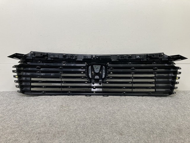 新車取り外し!ヴェゼル/VEZEL RV3/RV4/RV5/RV6 純正 後期 フロント グリル/ラジエーターグリル エンブレム付き(145861)