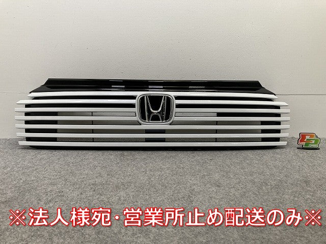 新車取り外し!ヴェゼル/VEZEL RV3/RV4/RV5/RV6 純正 後期 フロント グリル/ラジエーターグリル エンブレム付き(145862)