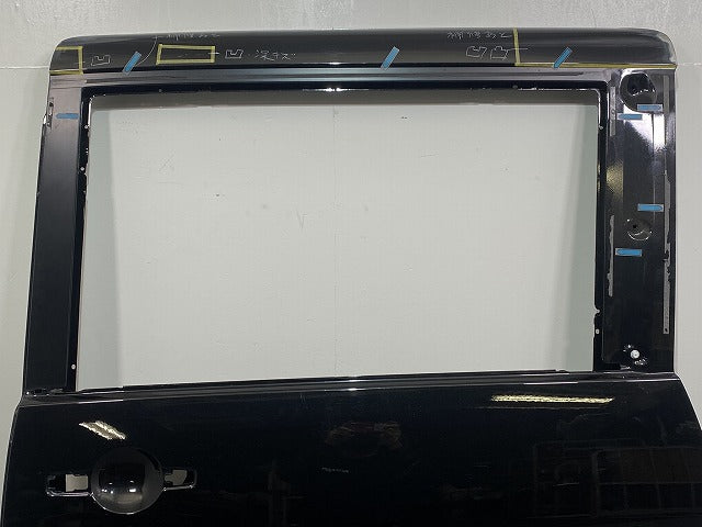 セレナ ハイウェイスター/X/XV/C28/NC28/GC28 e-POWER/オーテック/ルキシオン/FC28/FNC28/GFC28 純正 左 リア スライドドア(145874)