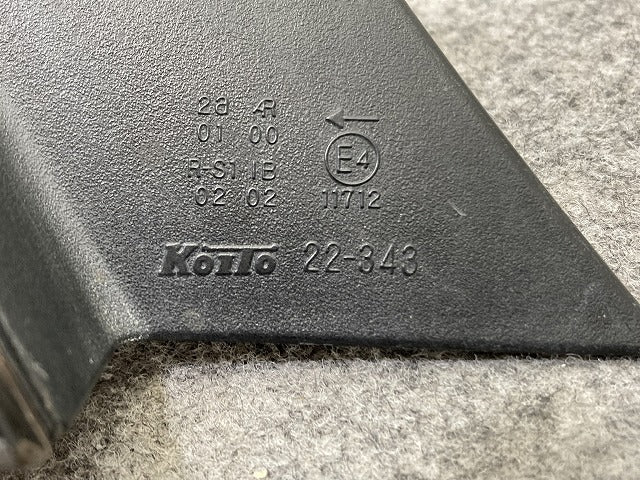 マークX 120系/GRX120/GRX125/GRX121 純正 左 テールランプ/ライト/レンズ LED KOITO 22-343 トヨタ(145877)