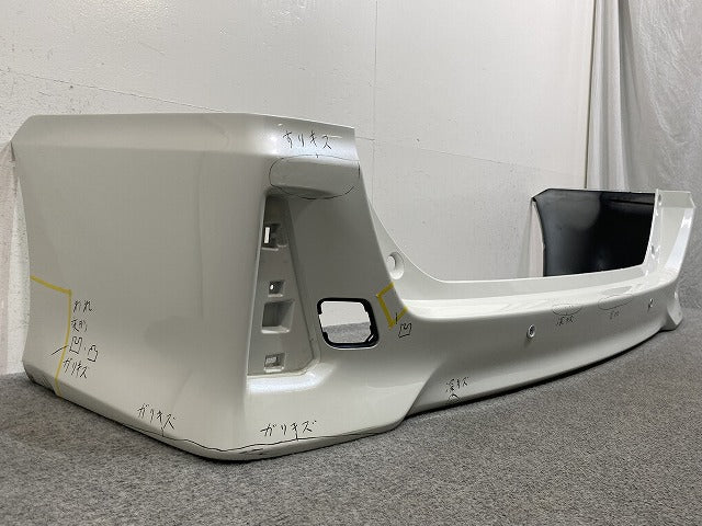 ヴォクシー/ノア Si/ZS 80系/ZRR80W/85W ハイブリッド/ZWR80W 純正 リアバンパー 52159-28630 ホワイトパールクリスタルシャイン(145879)