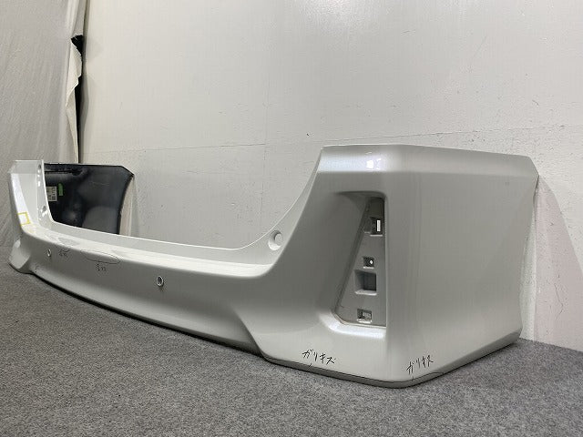 ヴォクシー/ノア Si/ZS 80系/ZRR80W/85W ハイブリッド/ZWR80W 純正 リアバンパー 52159-28630 ホワイトパールクリスタルシャイン(145879)