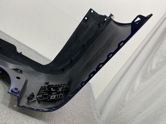 セレナ/ハイウェイスター C28/FC28/FNC28 e-POWER/オーテック/ルキシオン/GFC28 純正 リア バンパー スポイラー付 85022 7DF0H (145892)