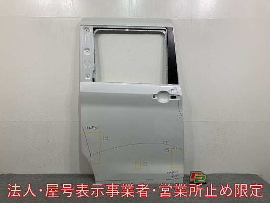 ルークス ハイウェイスター/eKクロススペース B44A/B45A/B47A/B48A B34A/B35A/B37A/B38A 純正 右 スライドドア ホワイトパール(145894)