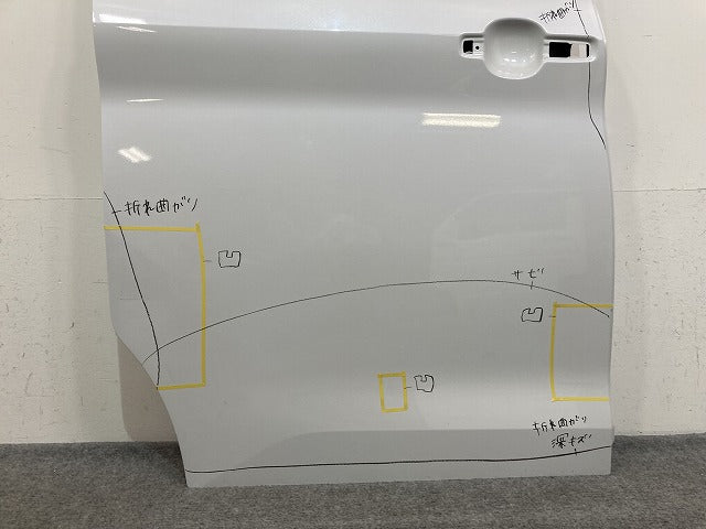 ルークス ハイウェイスター/eKクロススペース B44A/B45A/B47A/B48A B34A/B35A/B37A/B38A 純正 右 スライドドア ホワイトパール(145894)