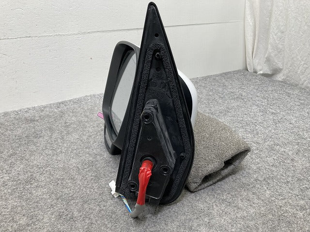エブリィ ワゴン/クリッパー NV100/スクラム/タウンボックス DA17W/DR17W/DG17W/DS17W 純正 左 ドアミラー 5線 G668/045933 26U(145917)