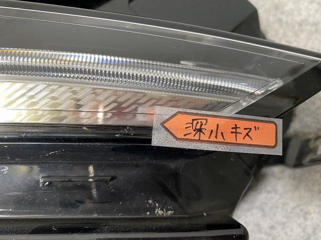 オーラ/AURA FE13/FSNE13 純正 右 ヘッドライト/ランプ LED レベライザー 刻印C ICHIKOH 1994 日産(145927)
