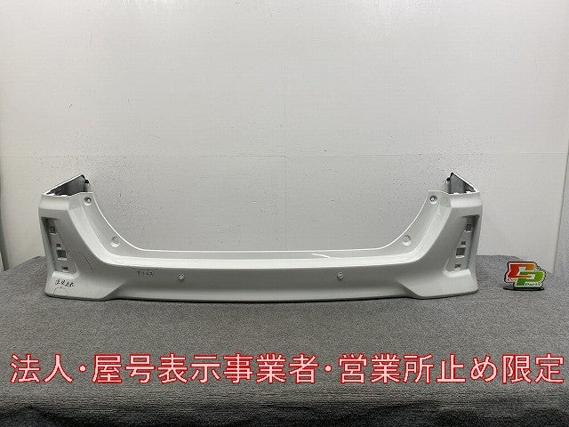 ヴォクシー/ノア Si/ZS 80系/ZRR80W/ZRR85W ハイブリッド/ZWR80W 純正 リア バンパー ソナー付 ソナー1個付き 52159-28630(145951)