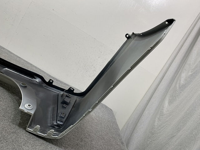 ヴォクシー/ノア Si/ZS 80系/ZRR80W/ZRR85W ハイブリッド/ZWR80W 純正 リア バンパー ソナー付 ソナー1個付き 52159-28630(145951)