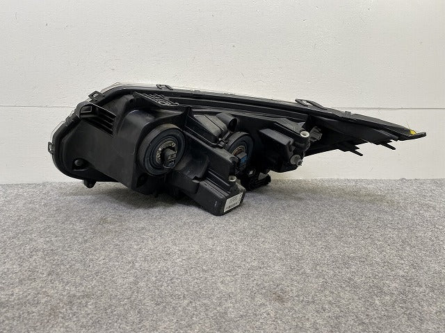ステップワゴン RP1/RP2 純正 右 ヘッドライト/ランプ ハロゲン AL Automotive Lighting LE14C6330 ホンダ(145957)