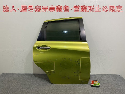 ノート/NOTE E12/NE12 e-POWER/HE12/SNE12 純正 右 リア ドア ガラス内張り付 オリーブグリーン EBA 日産(145960)