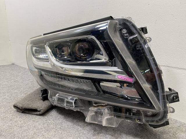 アルファード S/ハイブリッド 30系/AGH30W/AGH35W/GGH30W/GGH35W/AYH30W 純正 前期 右ヘッドライト LED レベライザー 刻印オ 58-60(145969)
