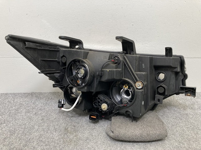 デリカD:5/D5 CV1W/CV2W/CV4W/CV5W 純正 左 ヘッドライト/ランプ キセノン HID レベライザー KOITO 100-87918 8301D297 三菱(145974)