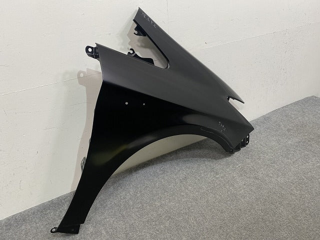 新品!プリウス 30系/ZVW30 純正 右 フロント フェンダー 53801-47050 53801-47050 未塗装 トヨタ(145986)