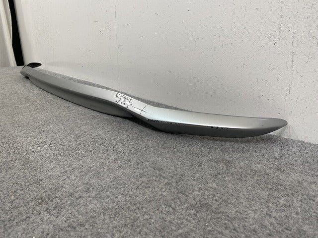 ノート/NOTE E12/NE12 e-POWER/HE12/SNE12 純正 後期 リア ガーニッシュ スポイラー 85064 8A56A シルバー メタリック 日産(145992)