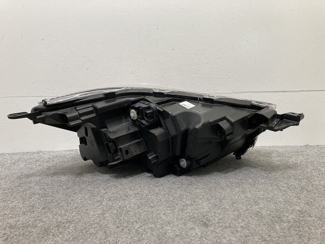 ライズ/ロッキー/レックス A200/A210/A201/A202/A/S/F 純正 後期 左 ヘッドライト/ランプ レベライザーLED 1991 81150-B1710(145997)