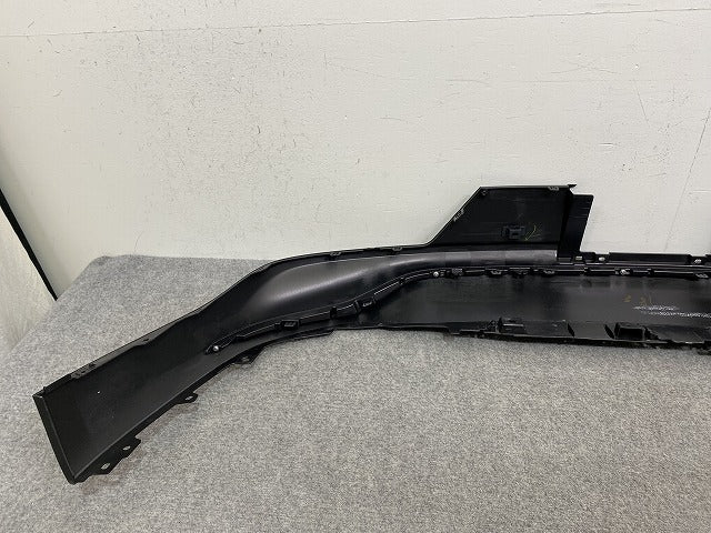 新車取り外し!クラウン クロスオーバー AZSH35 RS/TZSH35 純正 リア スポイラー ディフューザー 52169-30320/30/460/470 素地(145998)