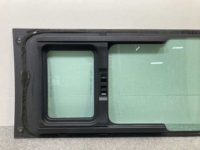 キャラバン NV350 E26 純正 右 ガラス クォーターガラス/ウィンドウ 小窓付き 43R-000071 日産(146008)