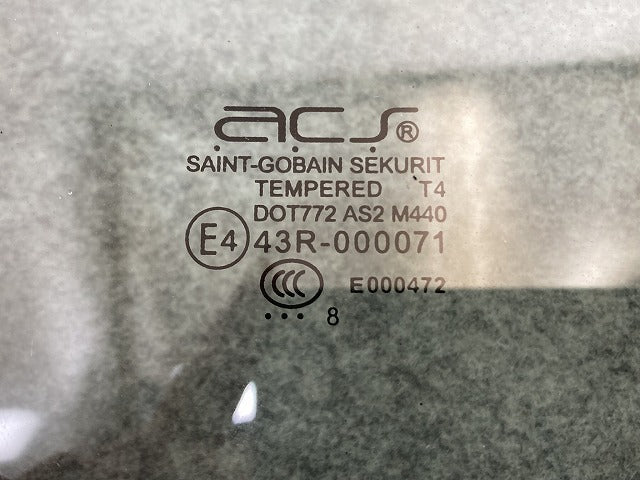 キャラバン NV350 E26 純正 右 スライドドア ガラス クォーターガラス/ウィンドウ 小窓付き 43R-000071 日産(146010)