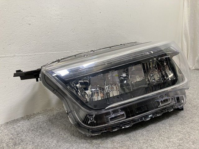 ライズ/ロッキー/レックス A200A/A210A/A201A/A202A A200S/A210S 純正 左ヘッドライト LED レベライザー 刻印AD1 1991 81150-B1710(146014)