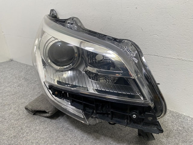 デイズ ルークス ハイウェイスター/B21A 純正 前期 右 ヘッドライト/ランプ キセノン HID レベライザー ICHIKOH 100-67053 日産(146030)