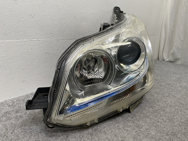 ムーヴ/ステラ カスタム/LA100S/LA110S/LA100F/LA110F 純正 前期 左 ヘッドライト/ランプ キセノン HID レベライザー 100-51060(146031)