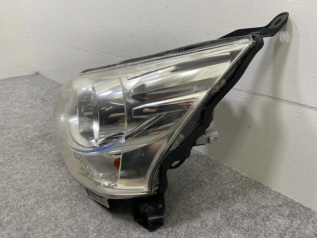 ムーヴ/ステラ カスタム/LA100S/LA110S/LA100F/LA110F 純正 前期 左 ヘッドライト/ランプ キセノン HID レベライザー 100-51060(146031)